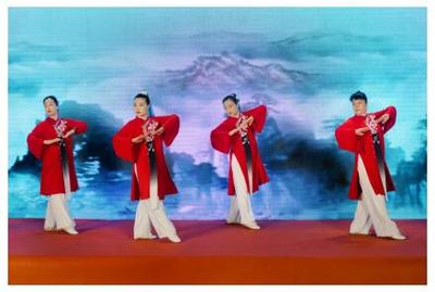 安徽人游安徽2023亳州文化旅游營(yíng)銷暨雙招雙引推介會(huì)在合肥舉行